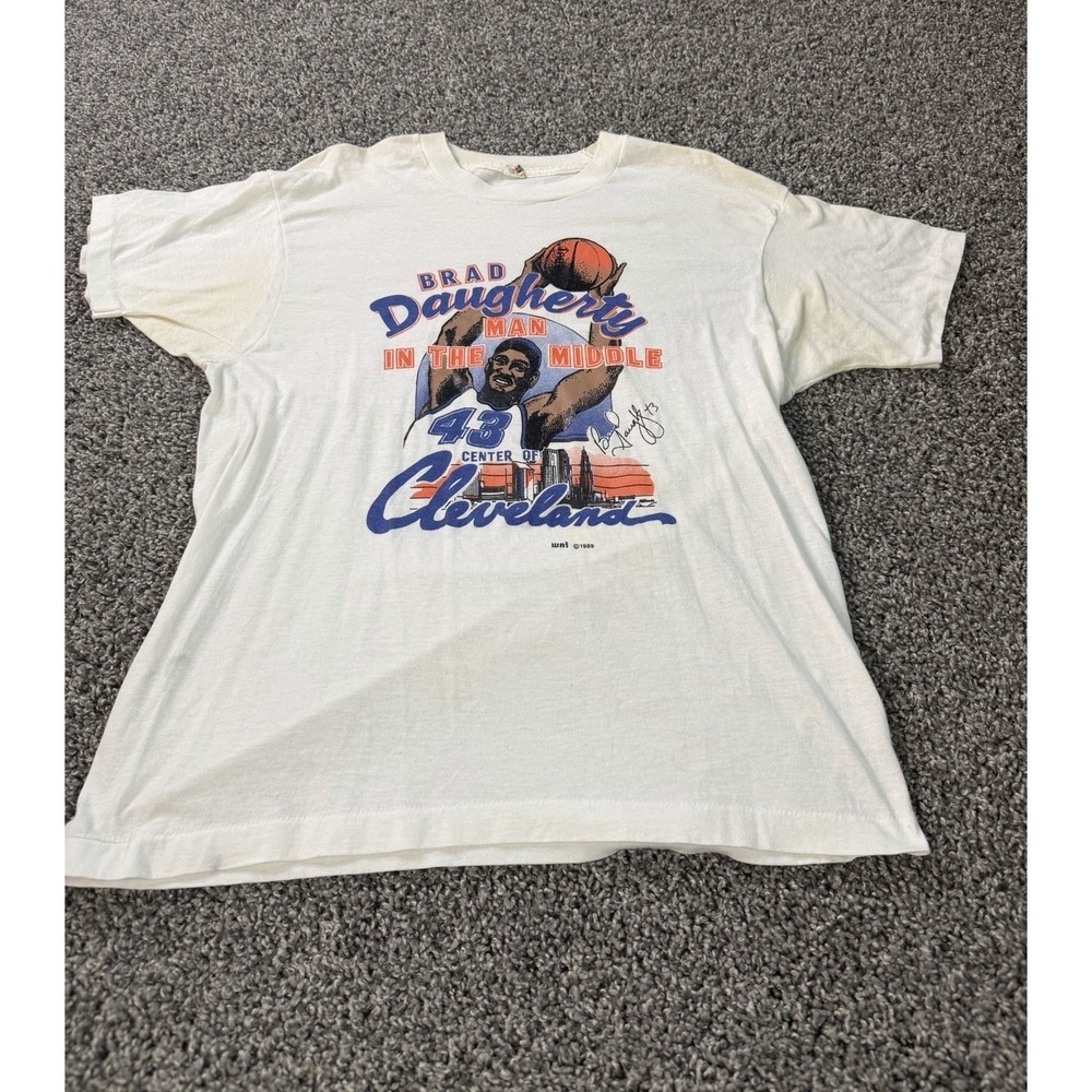 Vintage 1989 Cleveland Cavaliers Brad Daugherty T Shirt Men's Size Large White